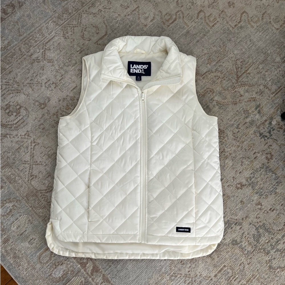 NWT White Quilted Vest